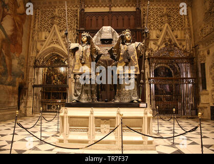 Tombeau de Christophe Colomb, 1891. Sculpteur : Arturo Melida.Cathédrale de Séville. L'Espagne. Banque D'Images