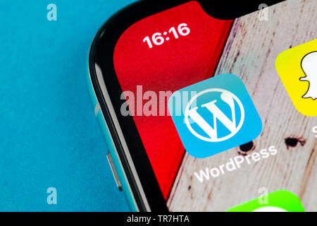 Kaliningrad, Russie, le 19 septembre 2018 : l'icône de l'application Wordpress sur Apple iPhone écran X close-up. Icône de l'application Wordpress. Wordpress.com applicat Banque D'Images