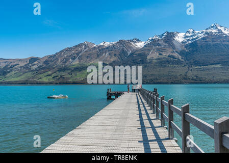 QUEENSTOWN, Nouvelle-zélande - 10 octobre 2018 : vue sur le paysage du lac Wakatipu Banque D'Images