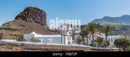 Vue sur le bâtiment de l'église Ermita Nuestra Sra. Puerto de las Nieves, las Nieves, Las Palmas, Espagne. L'espace de copie pour le texte Banque D'Images