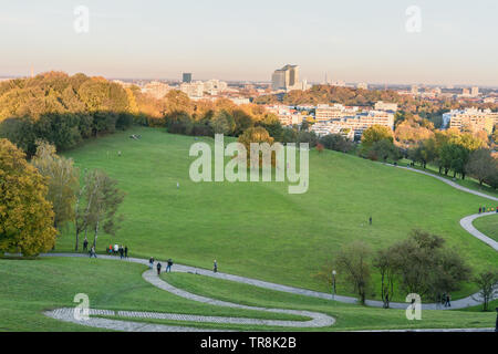 Munich, Allemagne - le 01 novembre 2018 : Parc olympique ou l'Olympiapark de Munich Banque D'Images