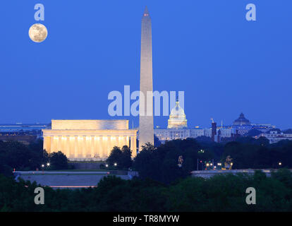 Skyline at Dusk Washington DC, USA Banque D'Images