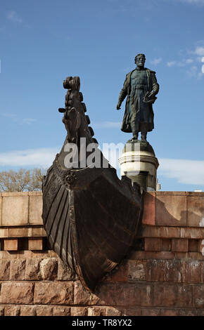 Monument à Afanasy remblai Nikitine à Tver. La Russie Banque D'Images