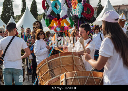 Lisbonne, Portugal : 18 mai 2019 Boteiros Folión : Los y de Viana do Bolo au masque ibérique International Festival à Lisbonne Banque D'Images