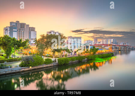 Naples, Floride, USA sur le centre-ville au crépuscule. Banque D'Images