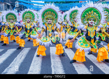 Participants au festival Masskara à Bacolod Philippines Banque D'Images