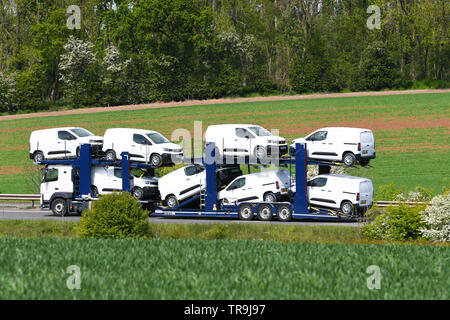 Les camions circulant sur l'A42 dans le Leicestershire Banque D'Images