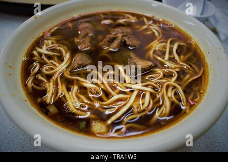 Soupe de nouilles de boeuf niuroumian à Taiwan Banque D'Images