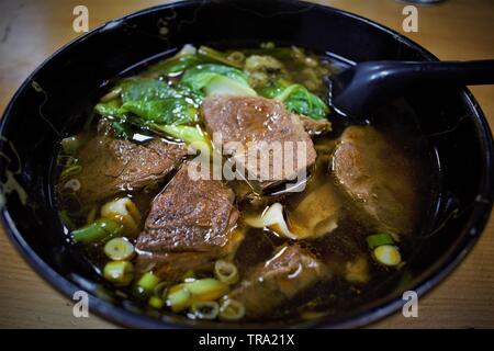 Soupe de nouilles de boeuf niuroumian à Taiwan Banque D'Images