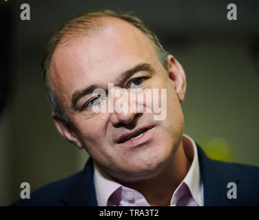 London, UK - 31 mai 2019. Ed Davey prend part à la première élection à la direction du Parti libéral démocrate campagne électorale à Londres. Crédit : Thomas Bowles/Alamy Live News Banque D'Images