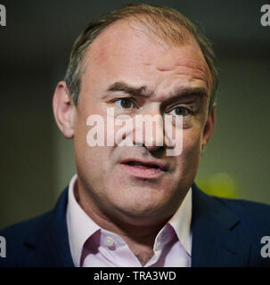 London, UK - 31 mai 2019. Ed Davey prend part à la première élection à la direction du Parti libéral démocrate campagne électorale à Londres. Crédit : Thomas Bowles/Alamy Live News Banque D'Images