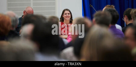 London, UK - 31 mai 2019. Ed Davey et Jo Swinson participez à la première élection à la direction du Parti libéral démocrate campagne électorale à Londres. Crédit : Thomas Bowles/Alamy Live News Banque D'Images