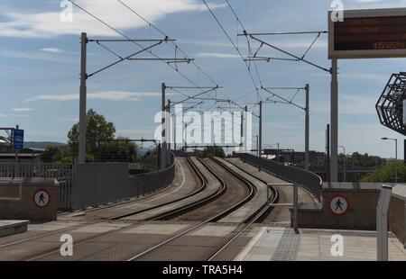Le tramway d'Édimbourg se connecte le centre-ville à l'aéroport d'Édimbourg Murrayfield via et le Gyle. Banque D'Images