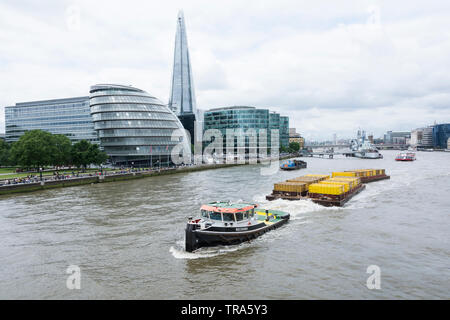 Norman Foster's London City Hall, sur les rives de la Tamise, Londres, UK Banque D'Images