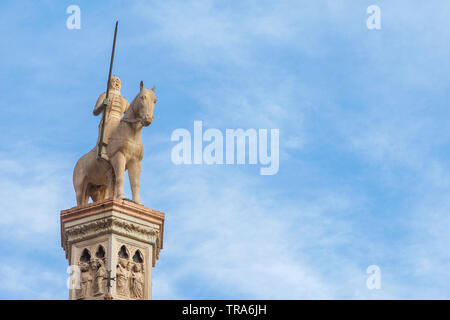 Tombes Scaliger dans le centre historique de Vérone. Cansignorio monument funéraire réalisée en style gothique au 14e siècle Banque D'Images