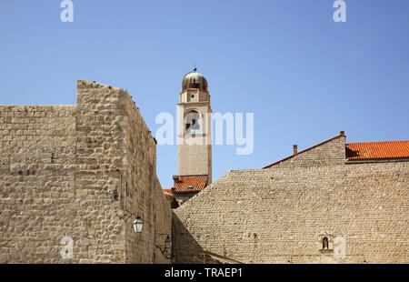 Clocher à Dubrovnik. La Croatie Banque D'Images