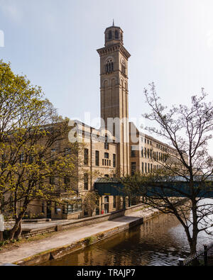 Nouvelle usine, une partie de la Voirie complexe industriel à Saltaire, Bradford, Yorkshire de l'Est Banque D'Images