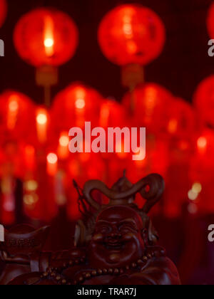 Le Nouvel An chinois est associé à plusieurs mythes et coutumes. Le festival a été traditionnellement un temps pour honorer les divinités ainsi que les ancêtres. Banque D'Images