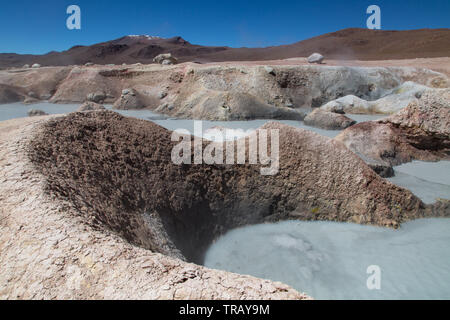 Ojos de Manana région géologique dans l'Altiplano bolivien Banque D'Images