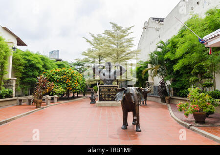 Malacca, Malaisie - 22 Avril 2019 : Statue de Datuk Wira Le Dr Gan Boon Leong, connu comme "le père de bodybuilders à Malacca, Malaisie. Banque D'Images