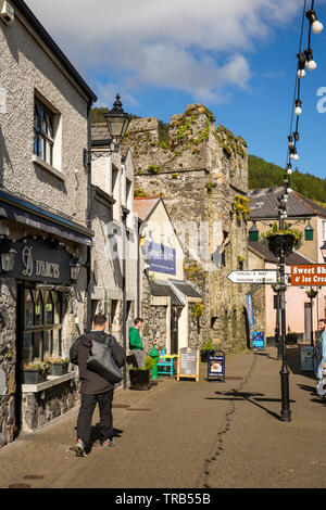 L'Irlande, Co Louth, Péninsule de Cooley, Carlingford, Tholsel, Rue de la monnaie, 1450 tour fortifiée house Banque D'Images