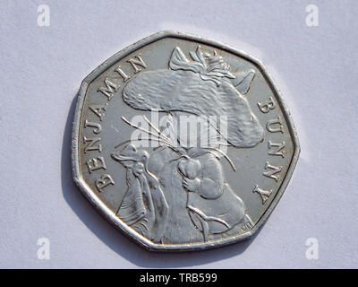 Une pièce de cinquante pence Benjamin Bunny Banque D'Images