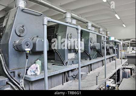 Presse offset 5 couleurs machine de lithographie Banque D'Images