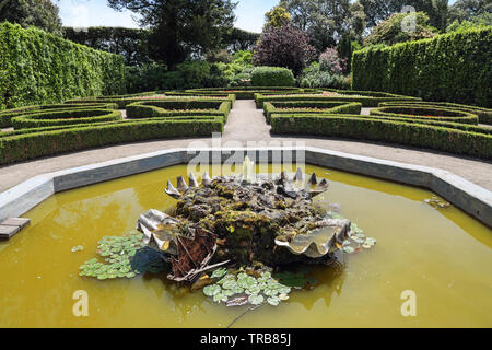 Jardin à la française à Mount Edgcumbe Cornwall Park Summer 2019 Banque D'Images