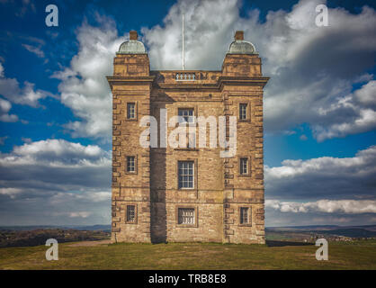 La cage, un bâtiment les motifs de Lyme Park, Cheshire, Royaume-Uni. Il a été construit autour de 1580 comme pavillon de chasse. Banque D'Images