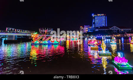 Lantern fetival Hue ville au Viet Nam Banque D'Images