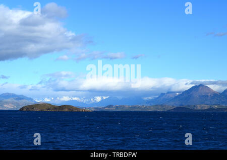 Le Lac General Carrera dans la cordillère des Andes, la Patagonie, Chili Banque D'Images