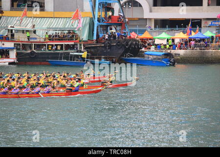 La course de bateaux-dragons dans Wan Chai Banque D'Images