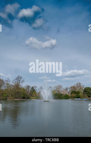 Vue sur le parc Victoria. Bethnal Green, E2. East London Park Banque D'Images