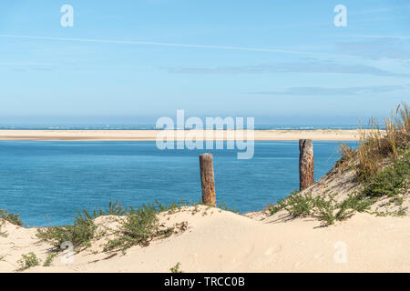 Arcachon (France), la plage "Petit Nice" à proximité de la dune du Pilat et face au banc d'Arguin Banque D'Images