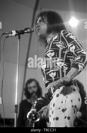 Londres - le 03 juin : Joe Cocker effectue sur scène à Crystal Palace Bowl à Londres le 03 juin 1972 (photo de Gijsbert Hanekroot) Banque D'Images