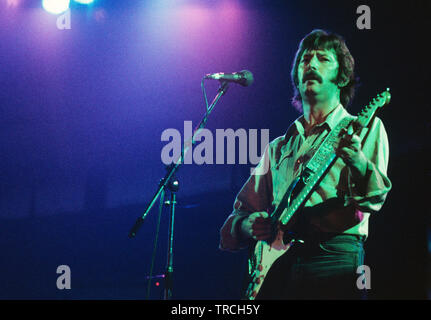 Eric Clapton, Rotterdam, Pays-Bas - 1976, (Photo Gijsbert Hanekroot) *** légende locale *** Eric Clapton Banque D'Images