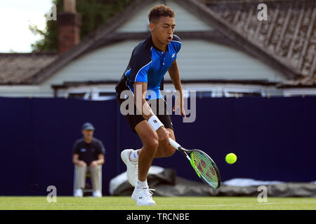 Surbiton, Royaume-Uni. 06Th Juin, 2019. Paul Jubb de Grande-bretagne en action contre James Ward de Grande-Bretagne dans l'intention des célibataires. Tennis 2019 Trophée Surbiton, jour un Surbiton Racket & Fitness Club à Surrey, le lundi 3 juin 2019. Ce droit ne peut être utilisé qu'à des fins rédactionnelles. Utilisez uniquement rédactionnel, pic par Steffan Bowen/Andrew Orchard la photographie de sport/Alamy live news Crédit : Andrew Orchard la photographie de sport/Alamy Live News Banque D'Images