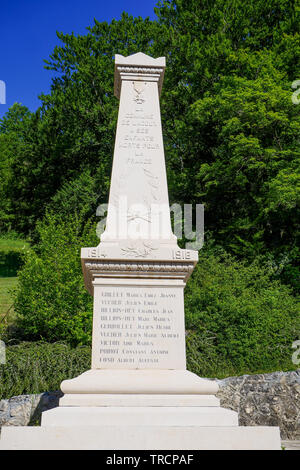 War Memorial, Lacoux, Ain, France Banque D'Images