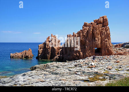 Arbatax, Sardaigne, Italie. Les roches rouges Banque D'Images