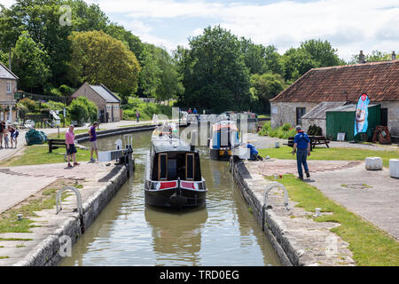 Kennet et Avon Canal, Bradford on Avon, Wiltshire, Angleterre, Royaume-Uni Banque D'Images