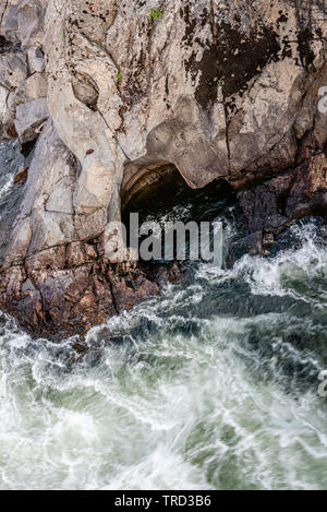 L'érosion de l'eau dans la rivière Spokane Banque D'Images