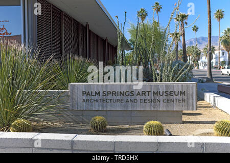 Le Palm Springs Art Museum Architecture And Design Center De Palm Springs, Californie, États-Unis. Banque D'Images