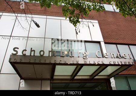 Schomburg Center for Research in Black Culture est une bibliothèque de recherche de la Bibliothèque publique de New York à Harlem Banque D'Images