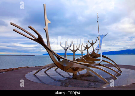 Solfar sculpture, acier inoxydable Viking Ship, l'Islande, Reykjavik Banque D'Images