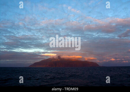 Tristan da Cunha dans lumière du soir, Tristan da Cunha Banque D'Images