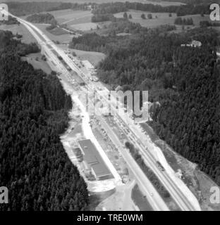 Frontière entre l'Allemagne et l'Autriche à l'autoroute A 8 à Salzbourg, historique photo aérienne, 17.08.1964, l'Allemagne, la Bavière, Salzbourg Banque D'Images
