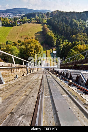 Meinhardus le saut à ski hill à partir de ci-dessus, l'Allemagne, en Rhénanie du Nord-Westphalie, Rhénanie-Palatinat, Meinerzhagen Banque D'Images