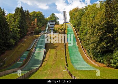 Meinhardus hill saut à ski en été, l'Allemagne, en Rhénanie du Nord-Westphalie, Rhénanie-Palatinat, Meinerzhagen Banque D'Images