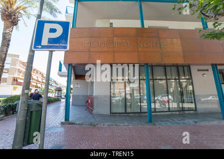 Cordoue, Espagne - 30 mai 2019 : quartier de Santa Rosa. Cordoue, Espagne. Centre communautaire Banque D'Images