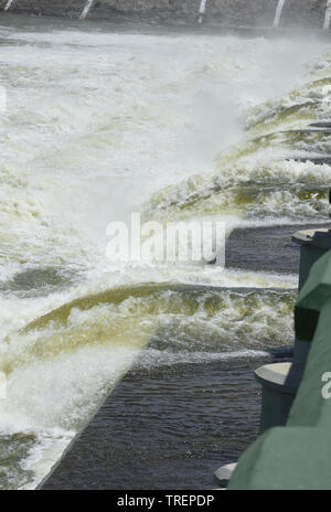 Barrage sur la rivière Kaveri kollidam Banque D'Images